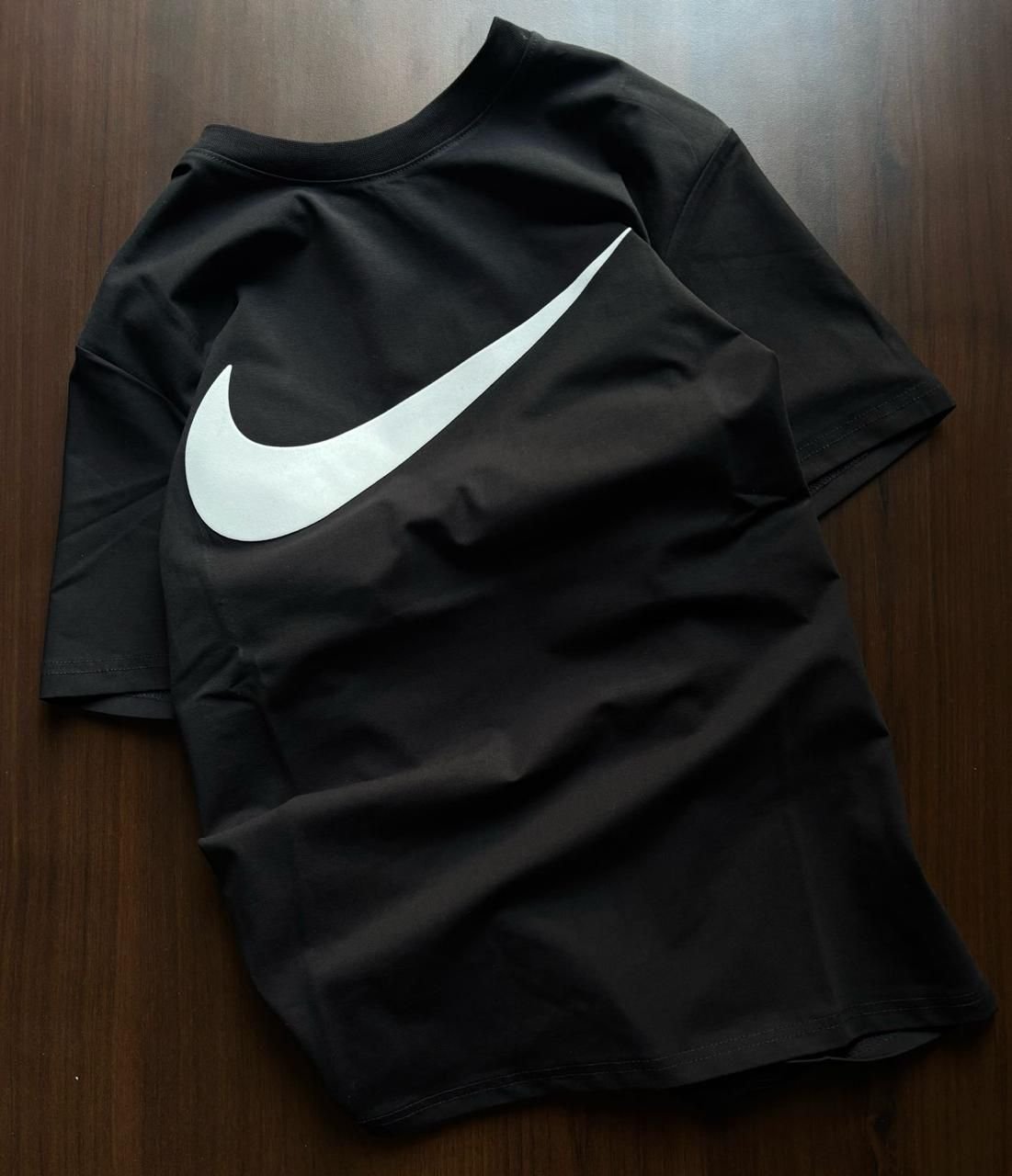 Nike Oversized Off-White T-Shirt - Image 3